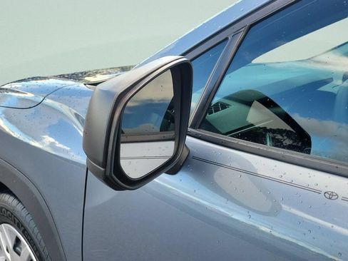 Certified 2023 Toyota Corolla Cross L FWD image 26