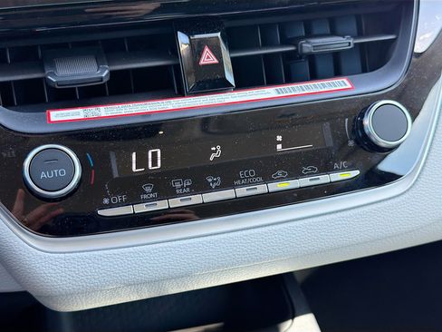 Used 2026 Toyota Corolla LE image 30