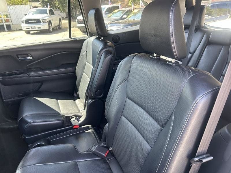 Used 2019 Honda Pilot Elite image 15