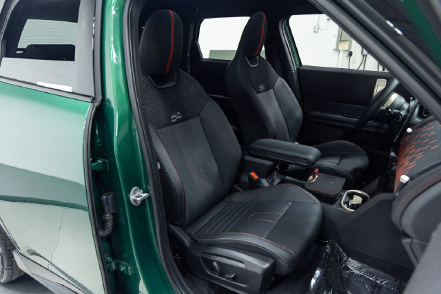 Used 2026 MINI Cooper Countryman John Cooper Works w/ Comfort Package Max AWD/4WD image 12
