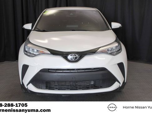 Used 2021 Toyota C-HR XLE FWD image 2