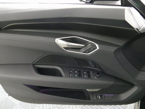 New 2026 Audi S e-tron GT Prestige image 10