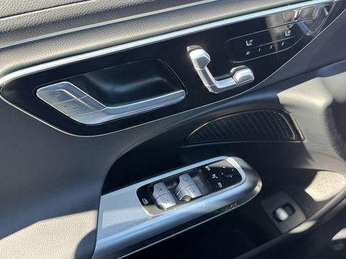 New 2025 Mercedes-Benz E 350 Sedan image 9