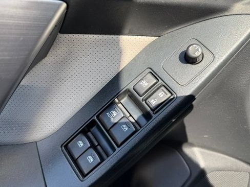 Used 2015 Subaru Forester 2.5i Limited w/ Protection Package #2 AWD/4WD image 11
