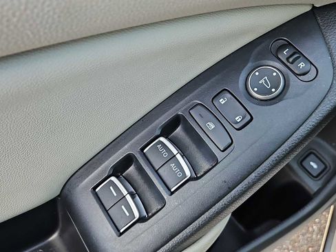 Used 2020 Honda Accord Touring image 15