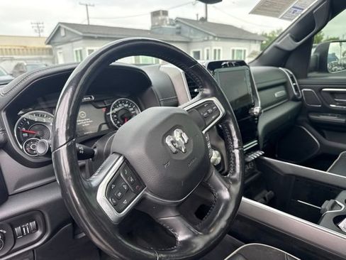 Used 2020 RAM 1500 Laramie AWD/4WD image 10