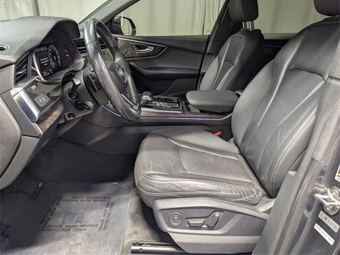 Used 2019 Audi Q8 Premium Plus w/ Premium Plus image 10