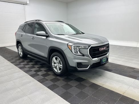 Used 2023 GMC Terrain SLE w/ Driver Convenience Package AWD/4WD image 7