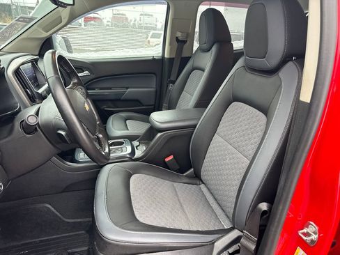 Used 2019 Chevrolet Colorado Z71 image 14