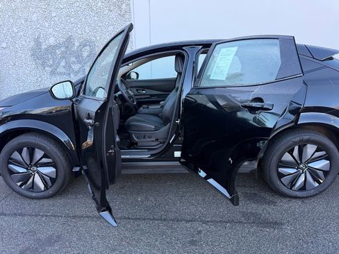 Certified 2023 Nissan Ariya AWD image 17