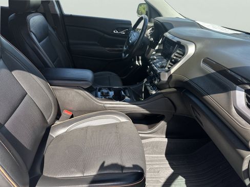 Used 2022 GMC Acadia AT4 w/ Technology Package image 25