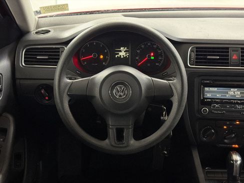 Used 2012 Volkswagen Jetta Sedan FWD image 11