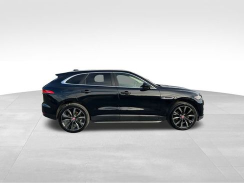 Used 2018 Jaguar F-PACE Portfolio image 6