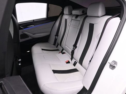 Used 2022 BMW M5 w/ Competition Package image 18