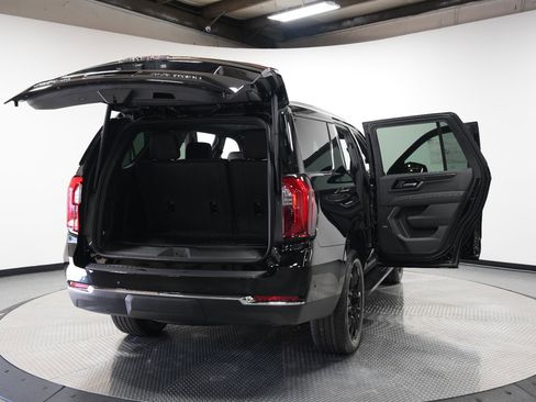New 2026 GMC Yukon Elevation w/ LPO, Floor Liner Package image 12