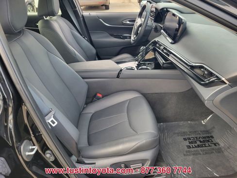 Certified 2022 Toyota Mirai XLE w/ Advanced Technology Package image 15
