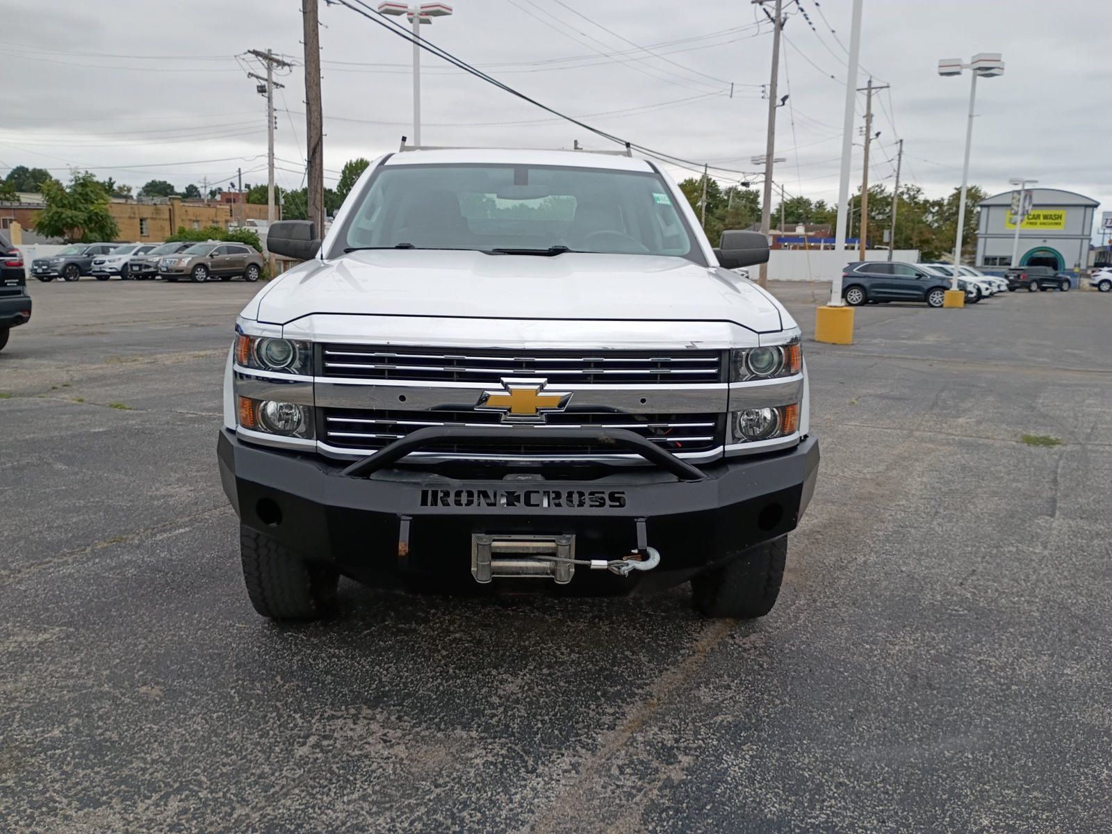 Used 2018 Chevrolet Silverado 2500 W/T AWD/4WD image 4