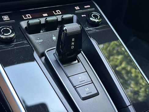 Certified 2024 Porsche 911 Turbo S AWD/4WD image 21