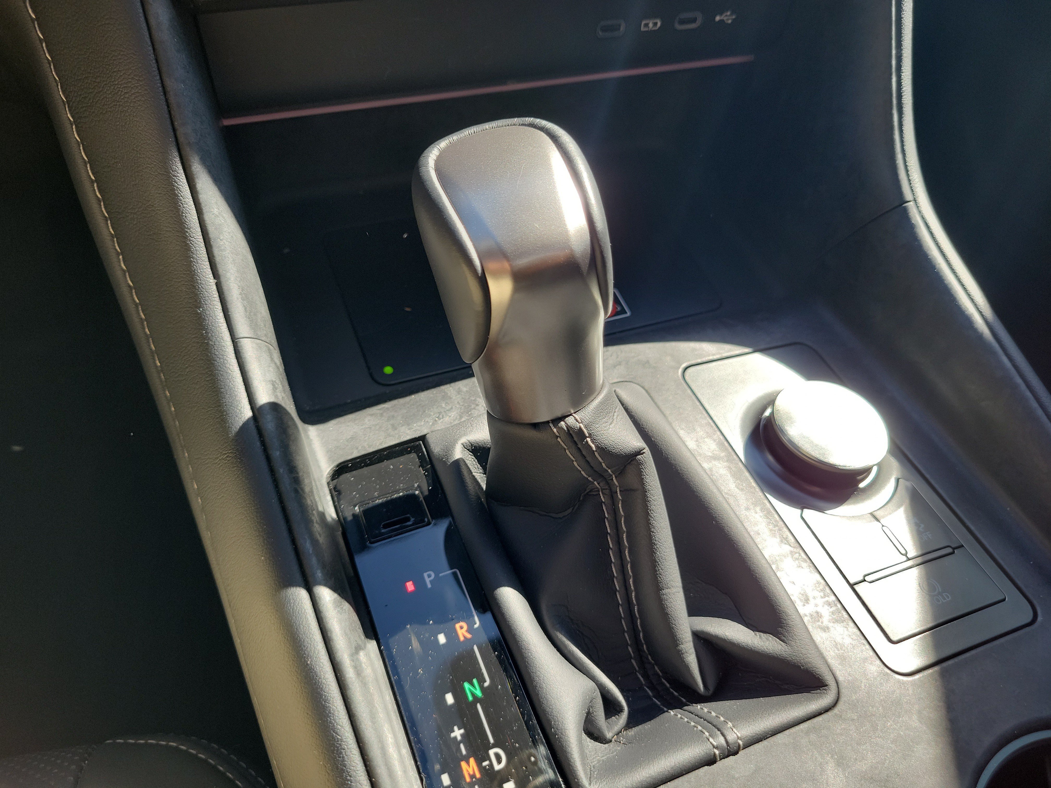 Used 2026 Lexus IS 350 F Sport w/ Accessory Package Z1 RWD image 30