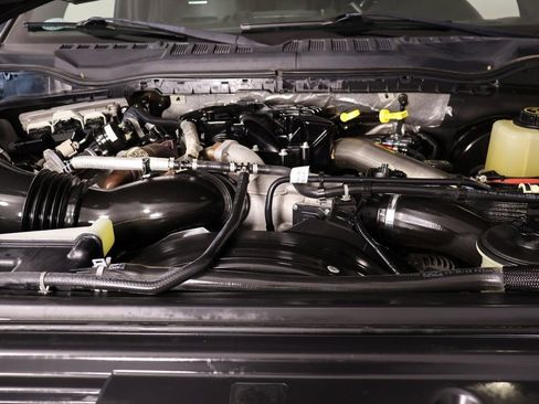 Used 2019 Ford F250 Platinum w/ Platinum Ultimate Package image 21