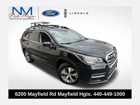 Used 2020 Subaru Ascent Premium w/ Convenience Package AWD/4WD image 1