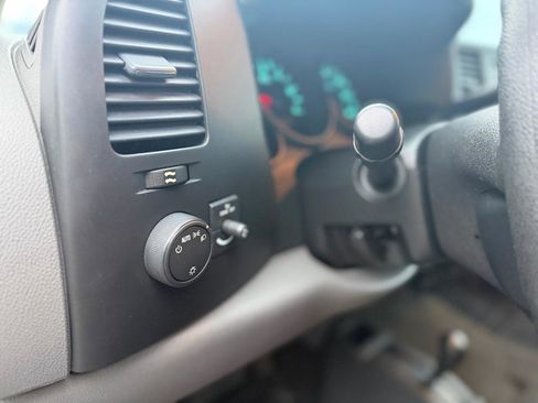 Used 2011 GMC Sierra 1500 SL image 21