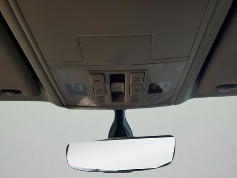 Used 2021 Volkswagen Atlas SE image 41