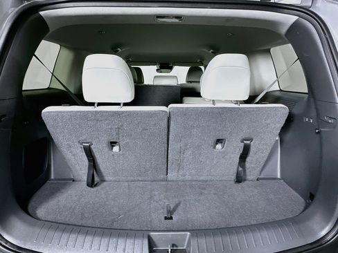 Used 2026 Hyundai Santa Fe SEL FWD image 30