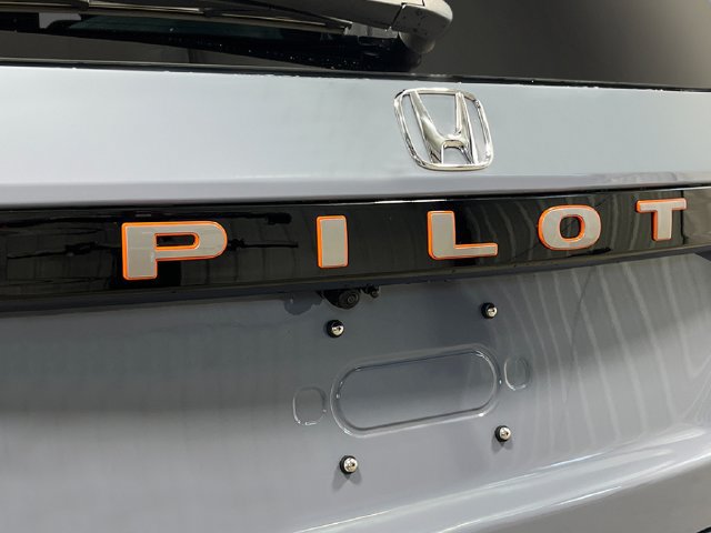 New 2026 Honda Pilot TrailSport image 7