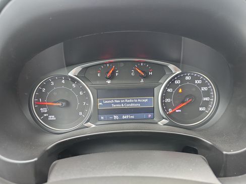 Used 2024 GMC Terrain SLT w/ Infotainment Package II AWD/4WD image 26