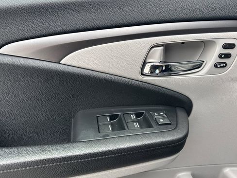 Used 2022 Honda Pilot EX-L image 10