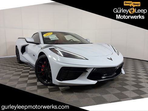 Used 2023 Chevrolet Corvette Stingray Preferred Conv w/ Battery Protection Package RWD image 1