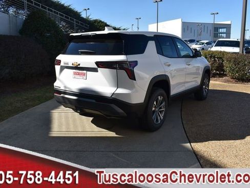 New 2026 Chevrolet Equinox LT w/ Convenience Package II FWD image 11