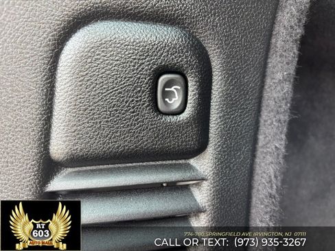 Used 2025 Dodge Durango GT RWD image 8