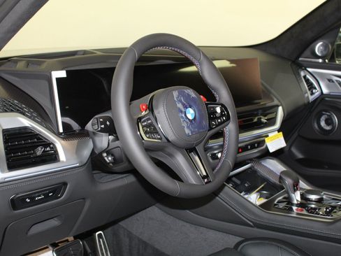 Used 2026 BMW XM Label Red AWD/4WD image 4