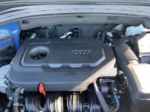 Used 2020 Hyundai Santa Fe SEL w/ Convenience Package FWD image 11