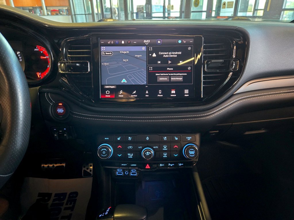 Used 2021 Dodge Durango SRT Hellcat w/ Technology Group AWD/4WD image 23