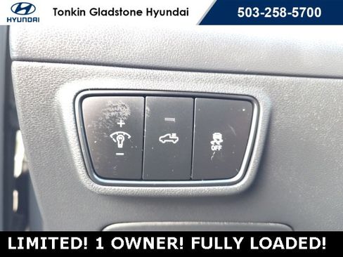 Used 2022 Hyundai Santa Cruz Limited image 11