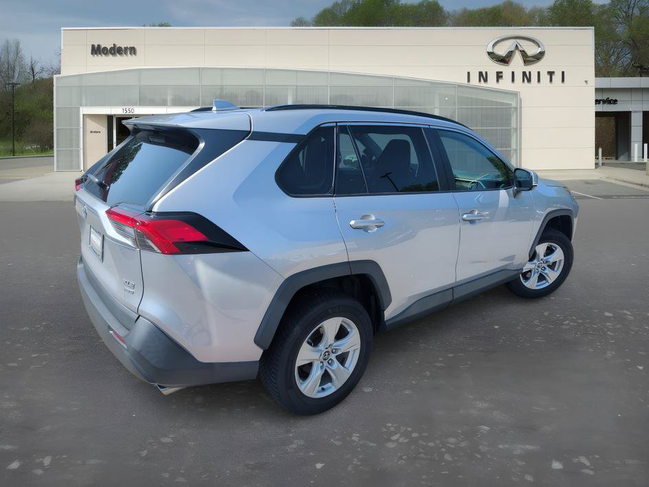 Used 2023 Toyota RAV4 XLE w/ Convenience Package AWD/4WD image 4
