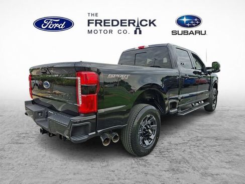 Used 2024 Ford F250 Lariat w/ Sport Appearance Package AWD/4WD image 4