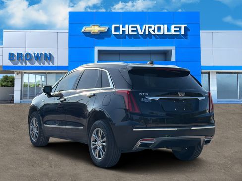 Used 2021 Cadillac XT5 Premium Luxury FWD image 4