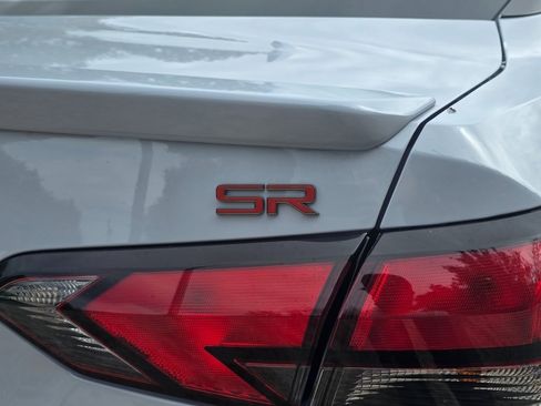 New 2025 Nissan Versa SR w/ Trunk Package image 7