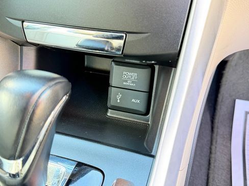 Used 2013 Honda Accord EX-L image 56