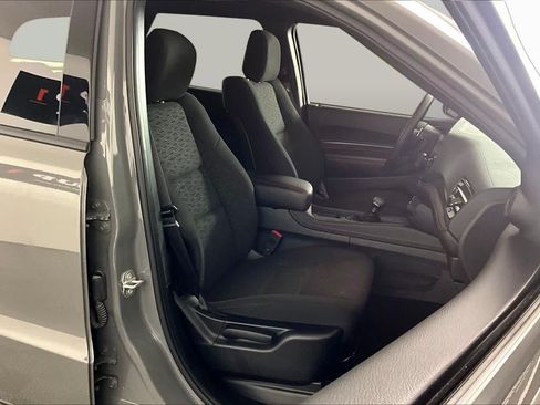 Used 2025 Dodge Durango GT w/ Blacktop Package AWD/4WD image 9