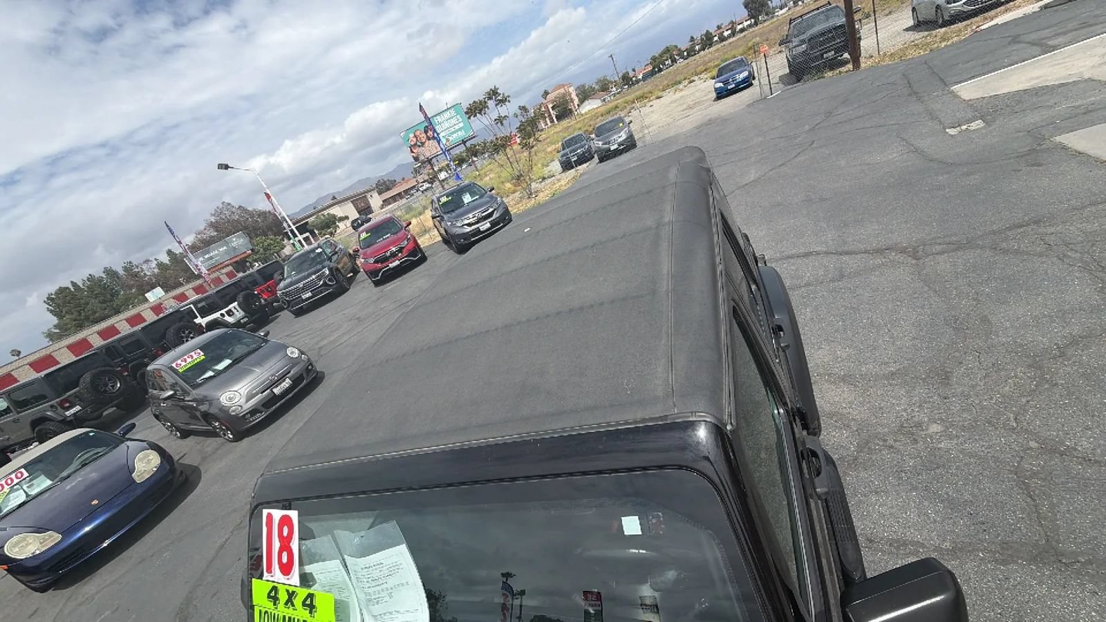 Used 2018 Jeep Wrangler Unlimited Sport S AWD/4WD image 11
