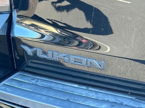 Used 2020 GMC Yukon SLT w/ Open Road Package image 34