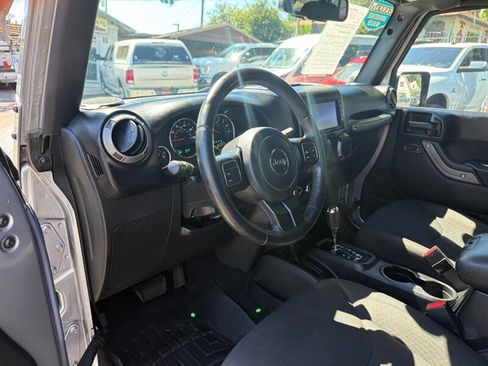 Used 2016 Jeep Wrangler Unlimited Sport w/ Quick Order Package 24S AWD/4WD image 16