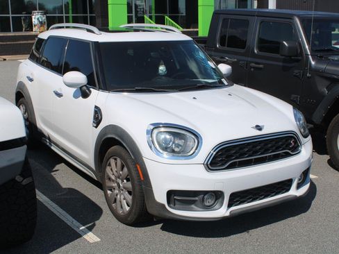 Used 2020 MINI Cooper Countryman S FWD image 3