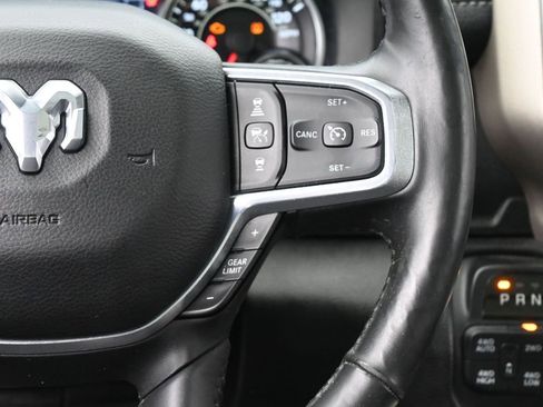 Used 2019 RAM 1500 Laramie image 29