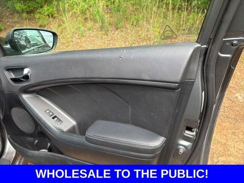 Used 2016 Kia Forte LX FWD image 6